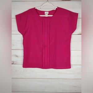 Very Important Pieces Size Top Woman’s Solid Pink 4 Pleats Centered Short Sleeve